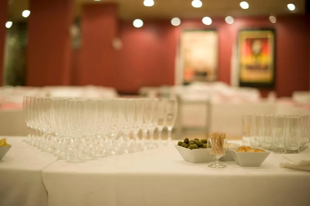 Hotell Cis Maurice Ravel 2*