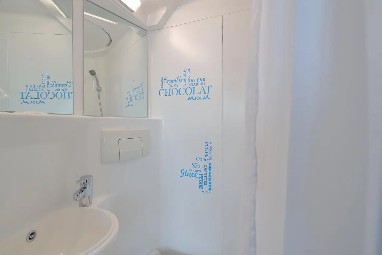 Cis Maurice Ravel Hotell 2*